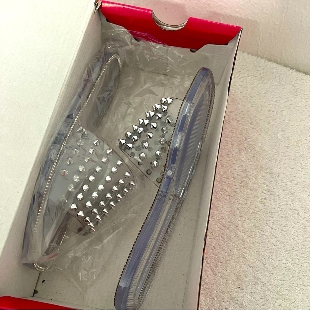 Wild Diva Womens Size 6 Open Toe Jelly Sandal Jacelyn-03 Clear With Spikes NWOT - Picture 6 of 6